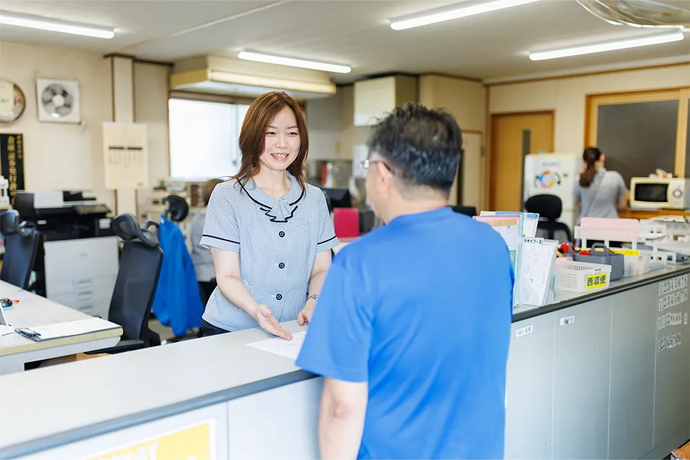 2000年キャリア入社 鴻巣物流センター 主任 吉田 佳奈美 1